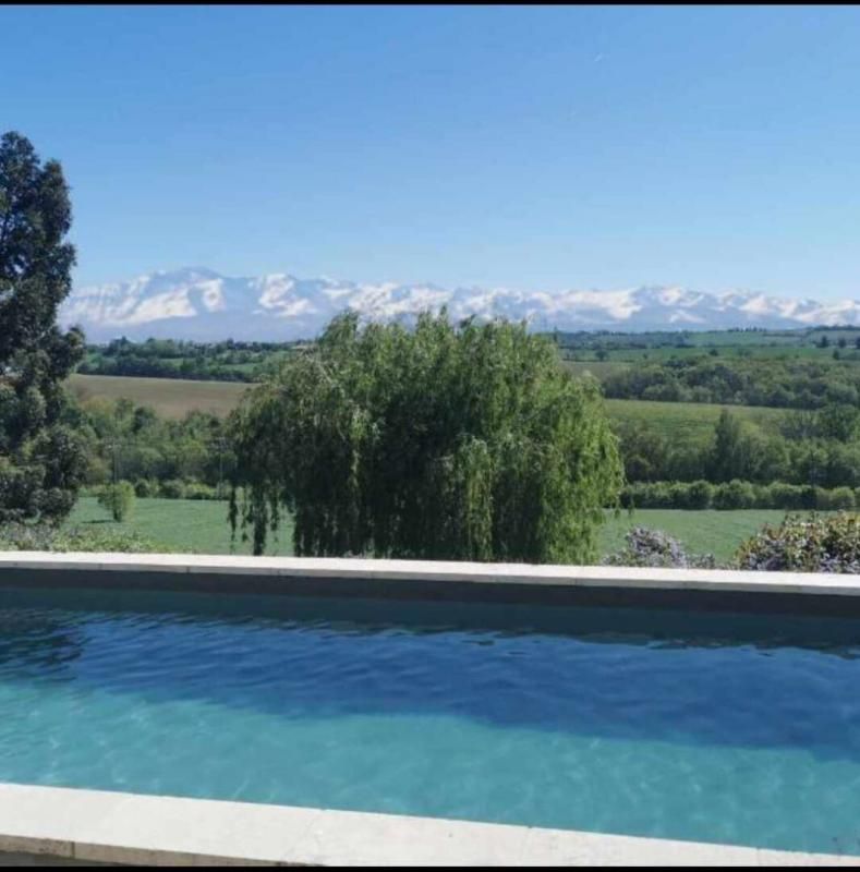 Maison Rebigue 5 pièce(s) 210 m2