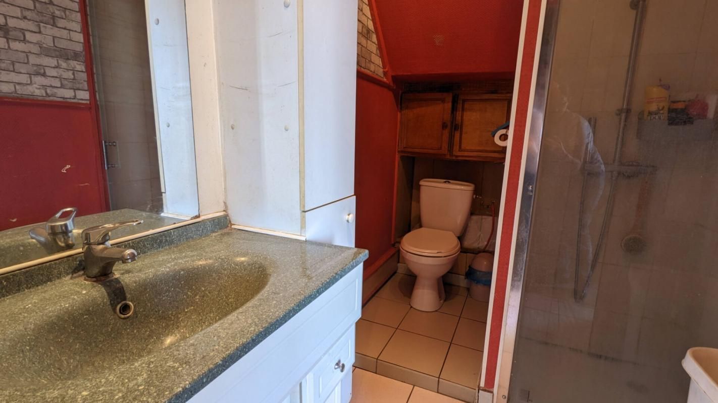 MARLE Maison calme 70m² , 3 chambres, terrain cloturé 1000m² 3