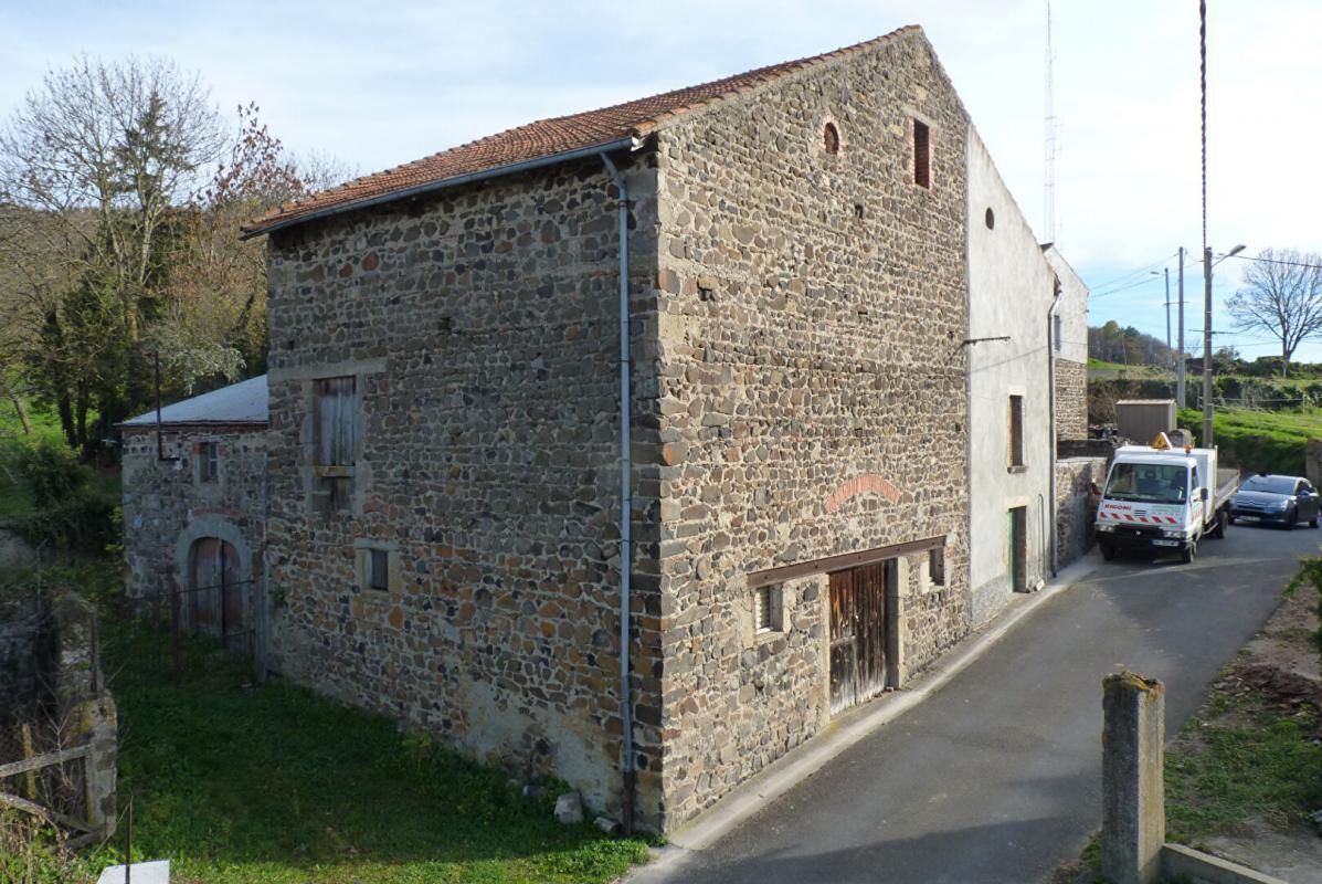 Ancien corps de ferme à réhabiliter