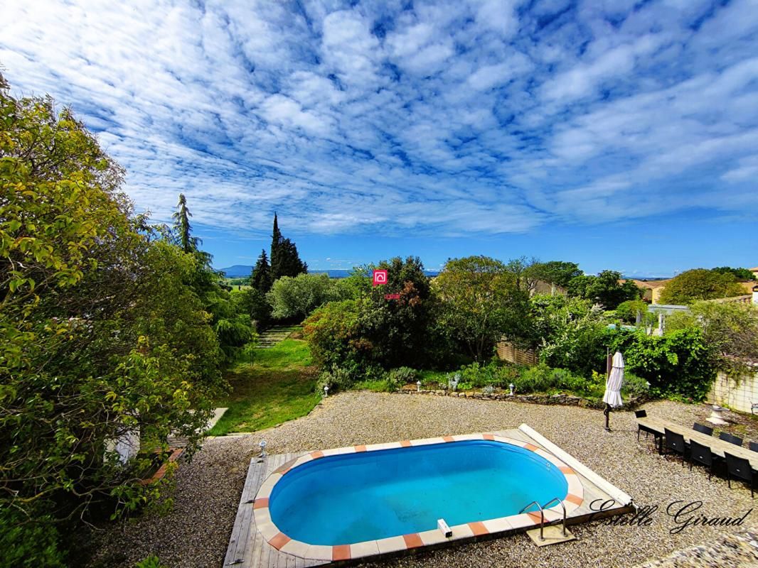 LA LIVINIERE Villa, Deux piscines, Appartement, Double garage, Jardin 3