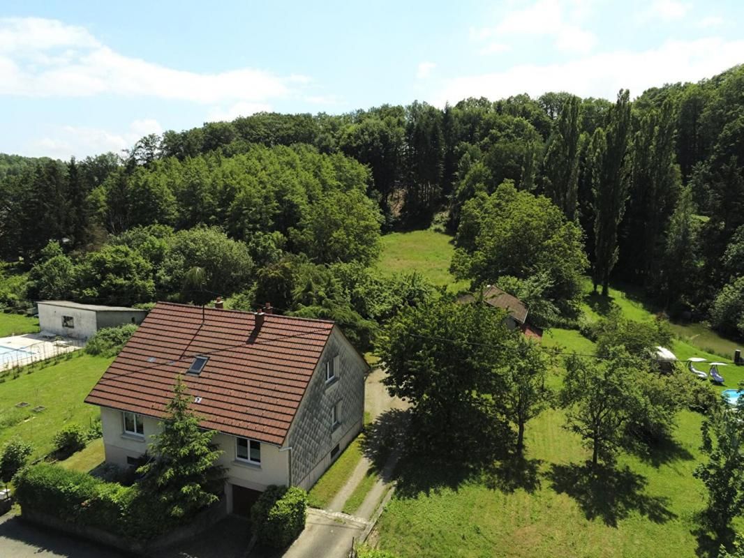 Vaste maison + terrain constructible