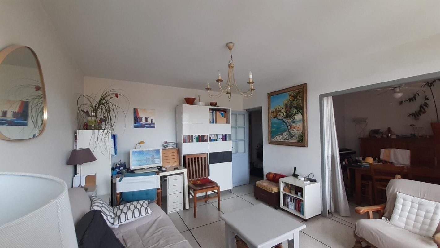 CASTELNAU-LE-LEZ a vendre  Castelnau -le - lez  : Appartement  T3-T4  de  76 m2  : 228 000 euros HAI 4