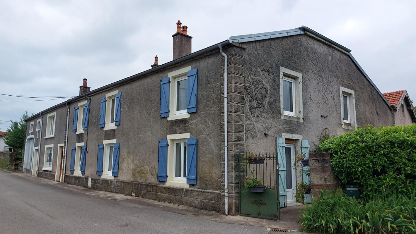 Maison Passavant La Rochere 11 pièce(s) 192 m2 jardin