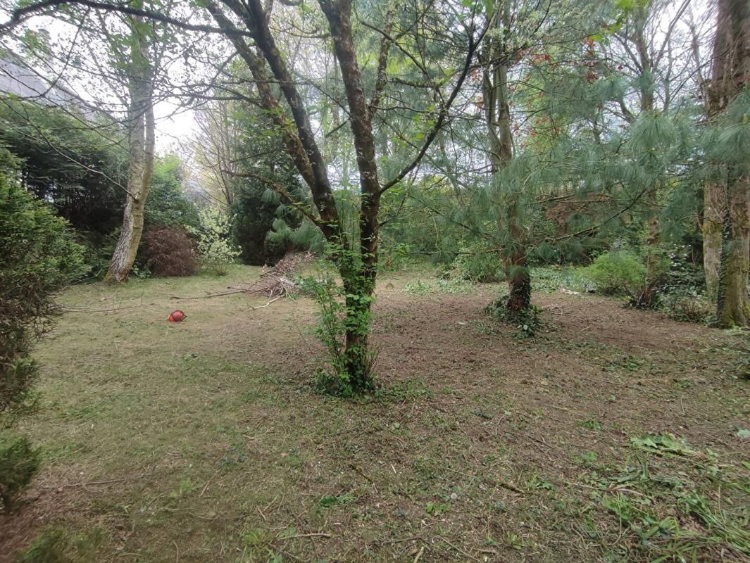 PONTIVY Terrain à bâtir 1815 m2 en centre-ville 2