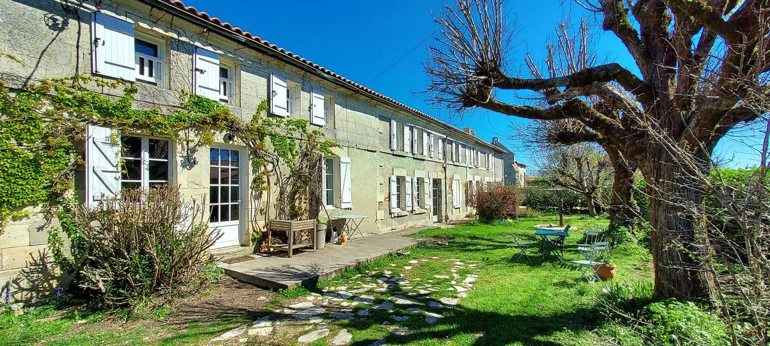 DORDOGNE -  Double longère avec Gîte 18 pièce(s) 380 m2