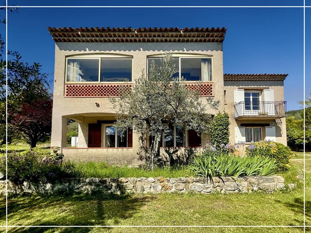 MAISON DOUBLE LOGEMENT MONTFERRAT VUE PANORAMIQUE
