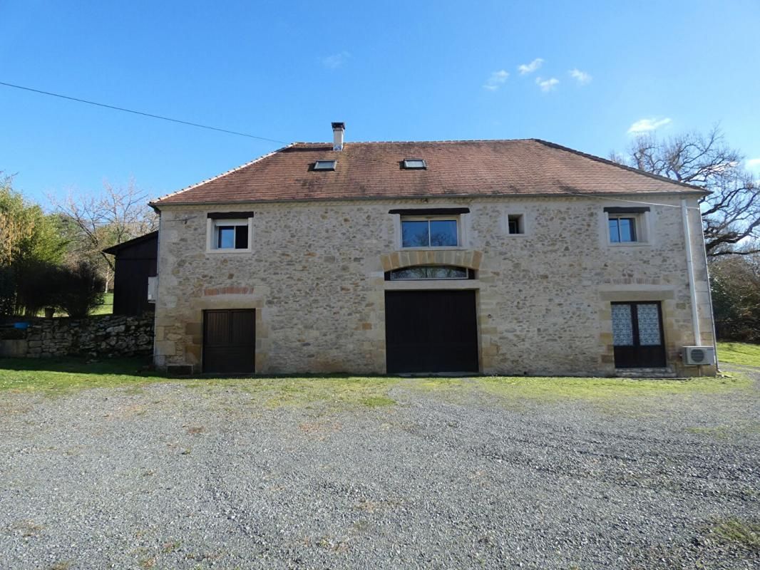 EXCIDEUIL Maison Excideuil 11 pièce(s) 288 m2 3
