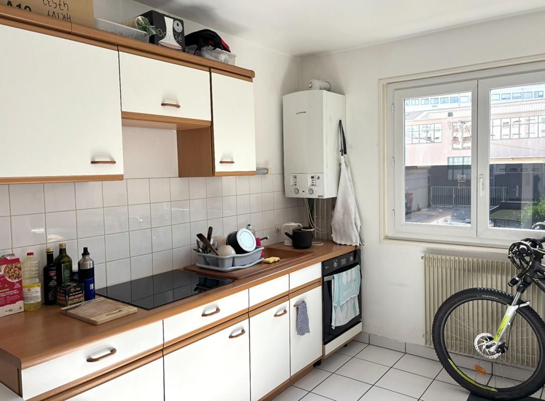 SAINT-ETIENNE Appartement Saint Etienne 2 pièce(s) 44.15 m2 2