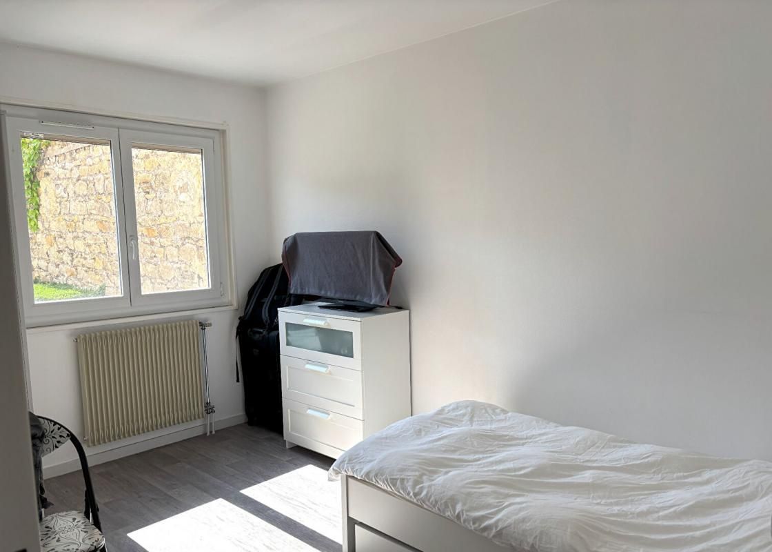 SAINT-ETIENNE Appartement Saint Etienne 2 pièce(s) 44.15 m2 3
