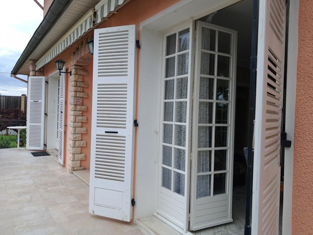 SAINT-REMY Maison  8 pièce(s) 205 m2 2