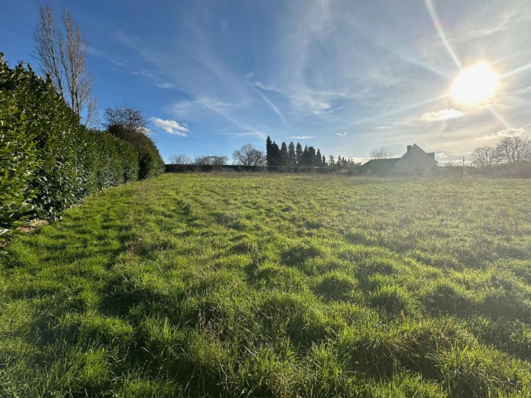 SIXT-SUR-AFF Terrain Sixt Sur Aff 1800 m2 3