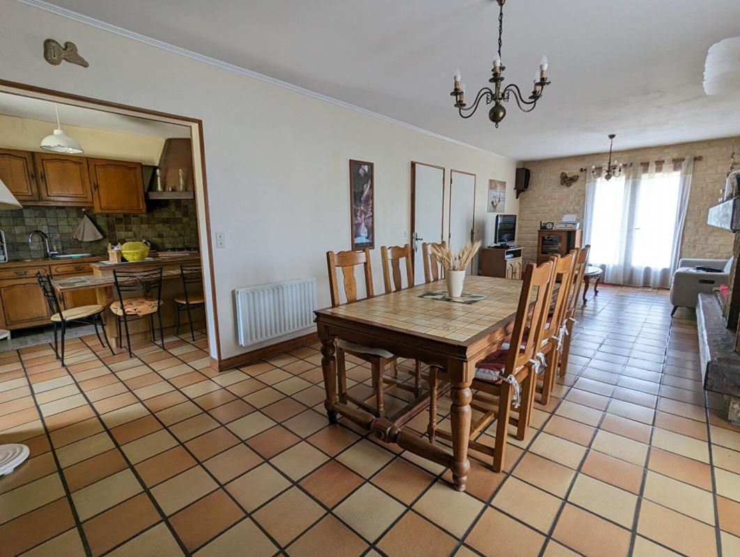 SAINT-ANDRE-DES-EAUX Maison 8 pièce(s) 182 m2 4