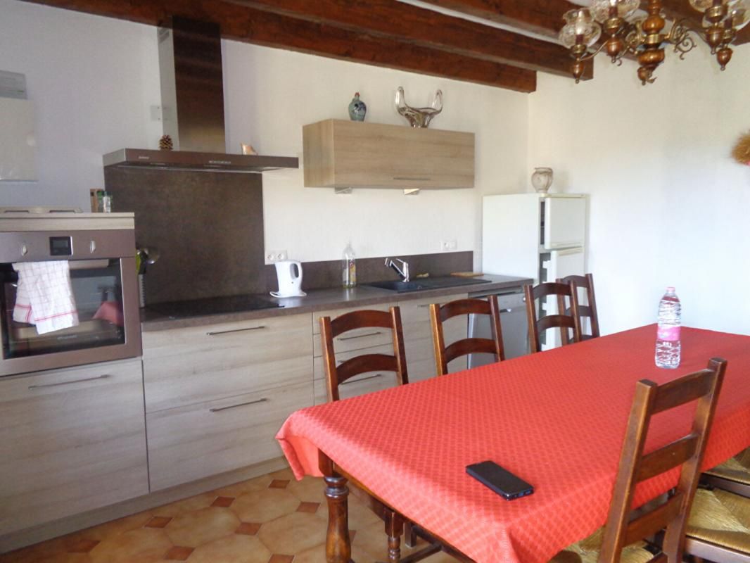 SOLIGNAC-SOUS-ROCHE Solignac/Roche(43), maison de 120m2, 3 chambres sur 580m2 de terrain 2