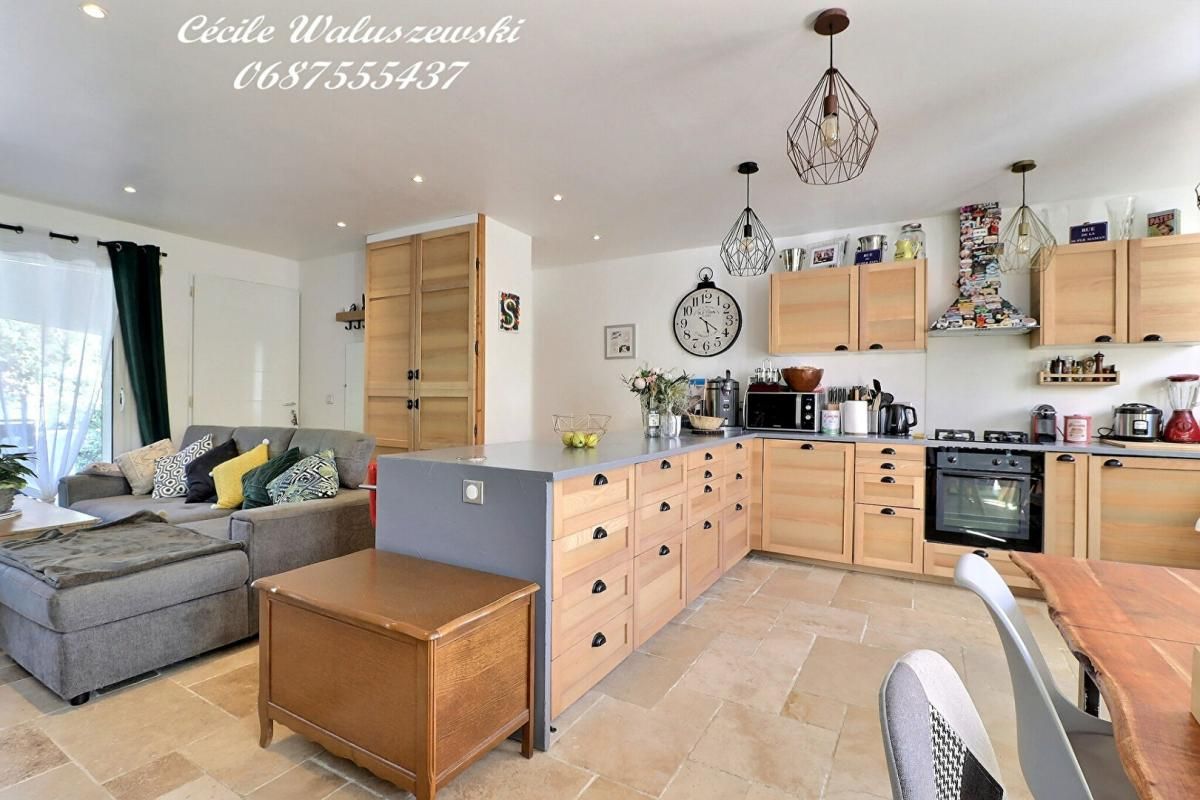 LE BEAUSSET Maison Le Beausset 3 pièce(s) 72 m2 avec deux jardins 3