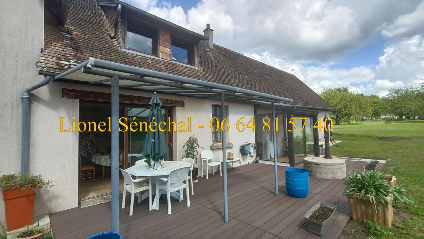 ALENCON Maison 10 pièces 170 m2 sur une parcelle de 3 500 m2 (dont 2 000 m2 constructible) à 10 mn d' Alençon 2