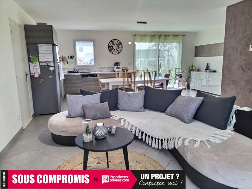 Maison familiale Montreuil Sur Maine 7 pièce(s) 160 m2
