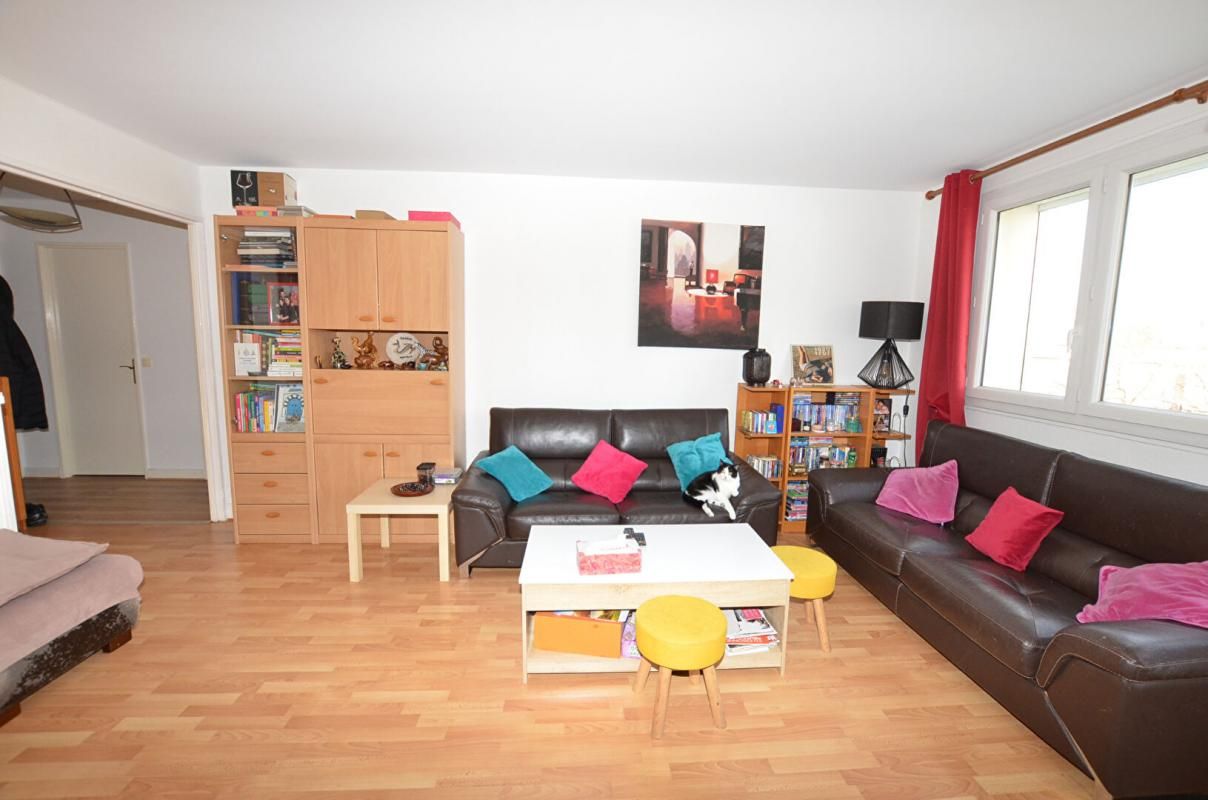 Appartement  4 pièce(s) 73 M2