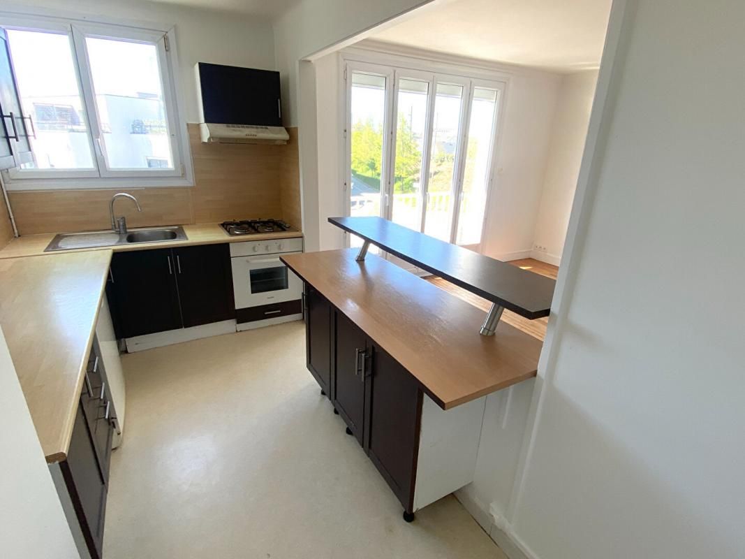 VANNES Appartement 4 pièces de 68 m2 en dernier étage - Vannes 4