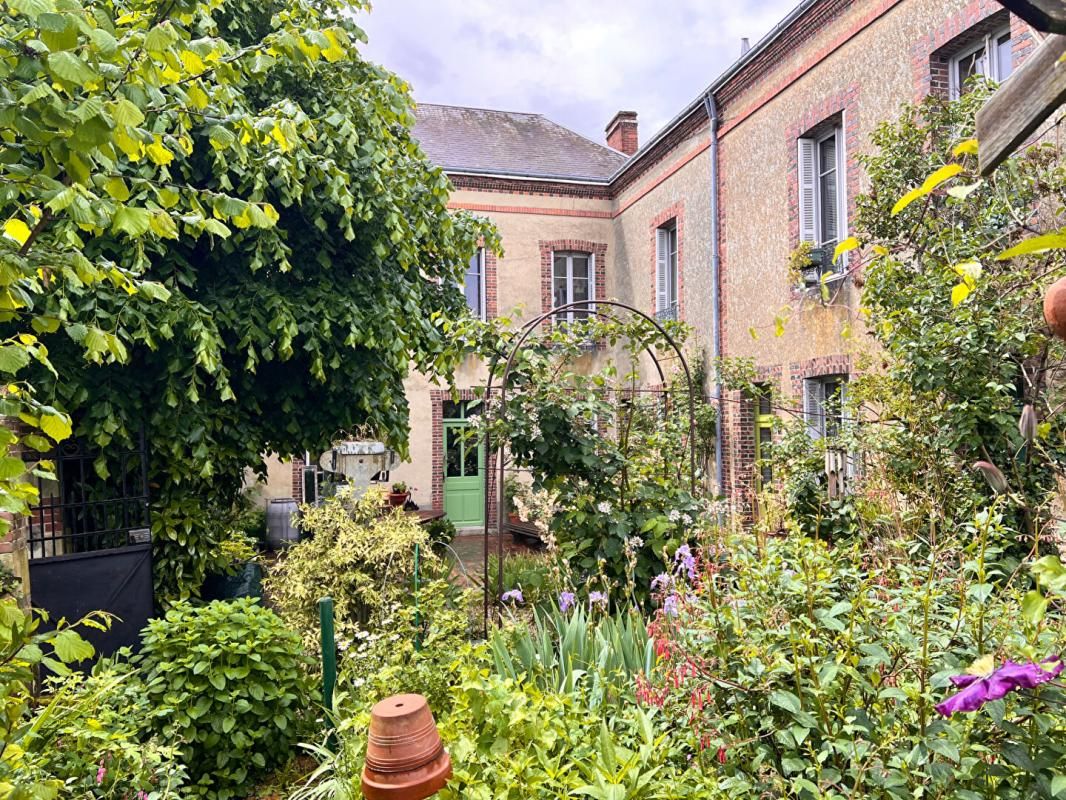 MONDOUBLEAU MAISON DE CARACTERE 175 M2  TGV VENDOME 20MN 3