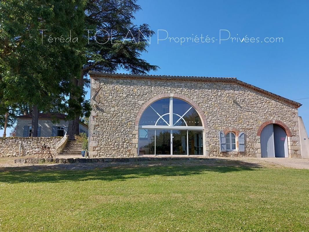 AGEN Sud Agen : Demeure de prestige 14 pièce(s) 450 m2, Parc, Vue 2