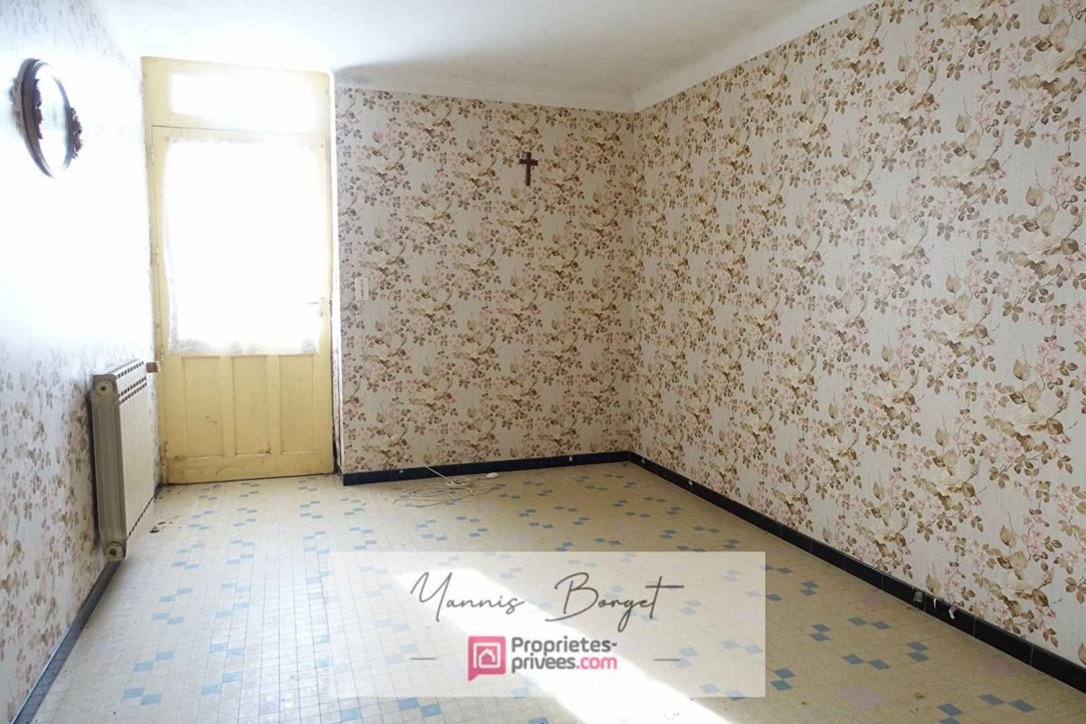 LES BROUZILS 1er achat ou investissement - Maison de village - proche de la Gare de L'Herbergement 2