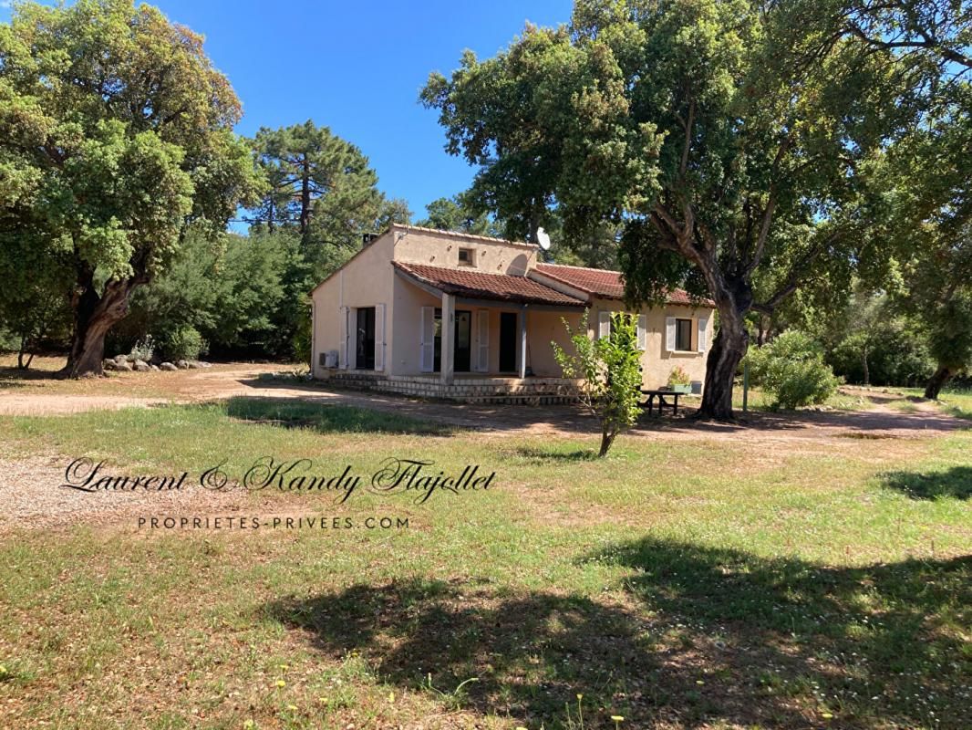 ZONZA Maison sur terrain de 2300 M2 environ - STE LUCIE DE PORTO-VECCHIO 20144 - CORSE DU SUD  - FRANCE 2