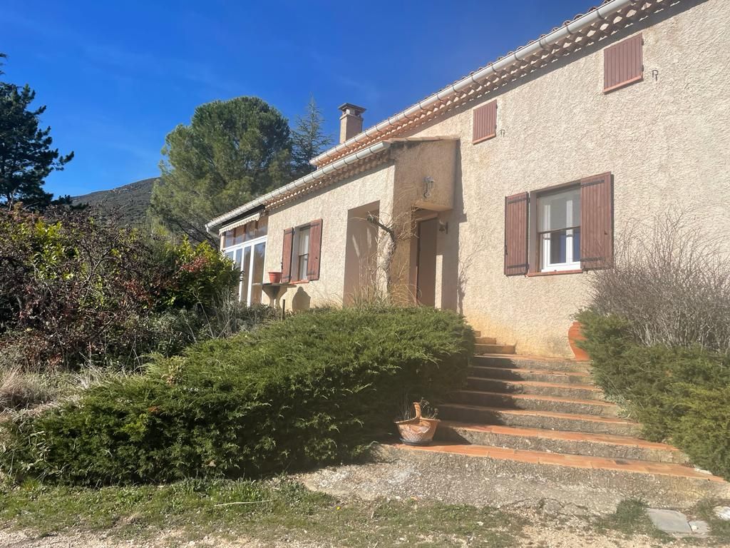 Maison Rustrel 8 pièce(s) 225 m2