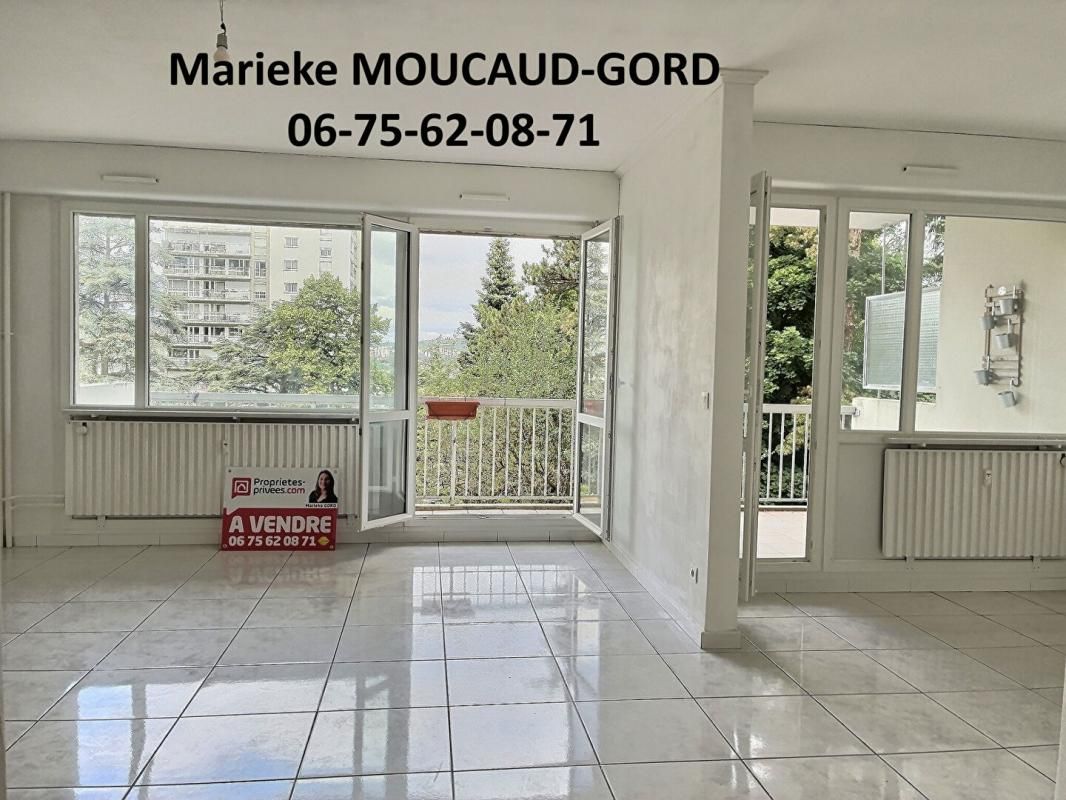 SAINT-ETIENNE SAINT ETIENNE 42100 bel appartement de 104 m² 3 chambres et place de parking 1