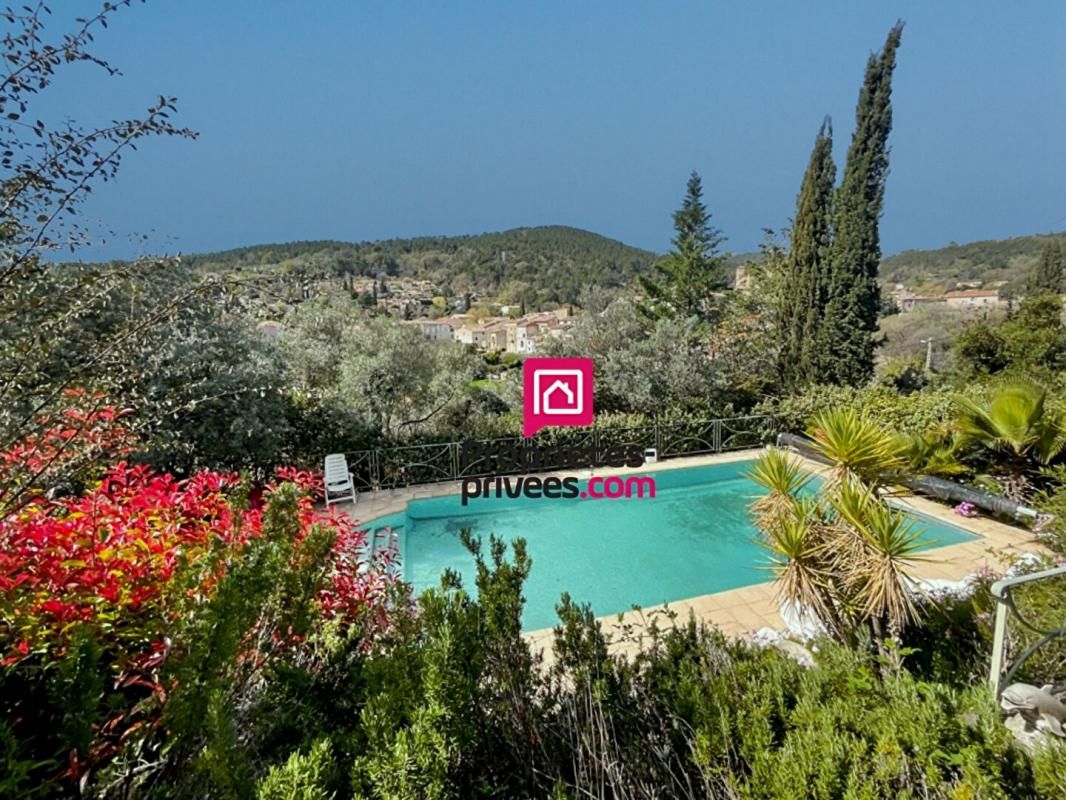 Charmante Maison Provençale à Figanières (83300) avec Vue Panoramique et Piscine