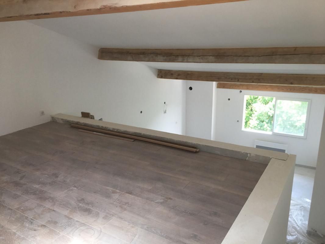 SALERNES SALERNES Appartement  4 pièce(s) 91 m2 au 3ème étage 3