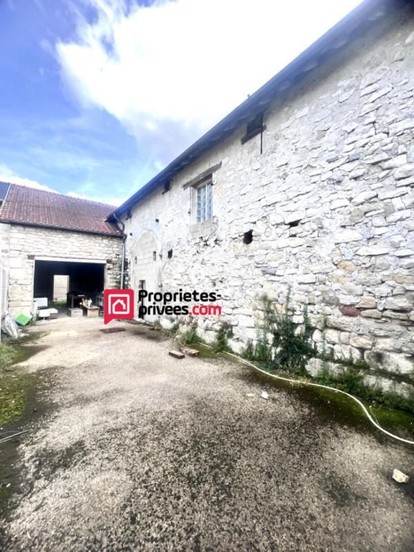 Grange à réhabiliter Idéal pour projet de Loft ou maison de 270 m2