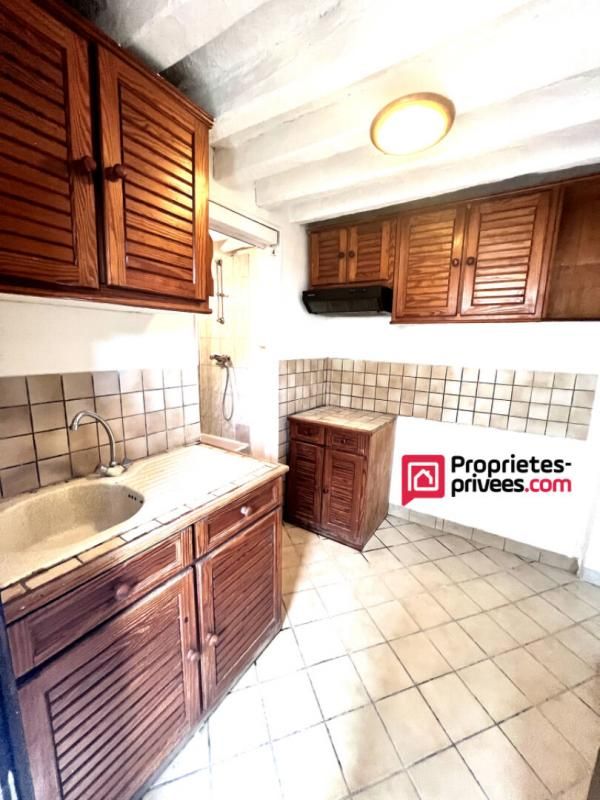FOSSES Studio de 25m² en Rez-de-Jardin à Fosses 4