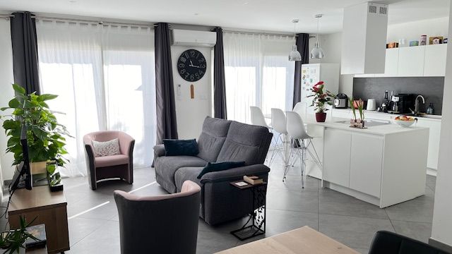 Maison Montarnaud 5 pièce(s) 116 m2 4 chambres