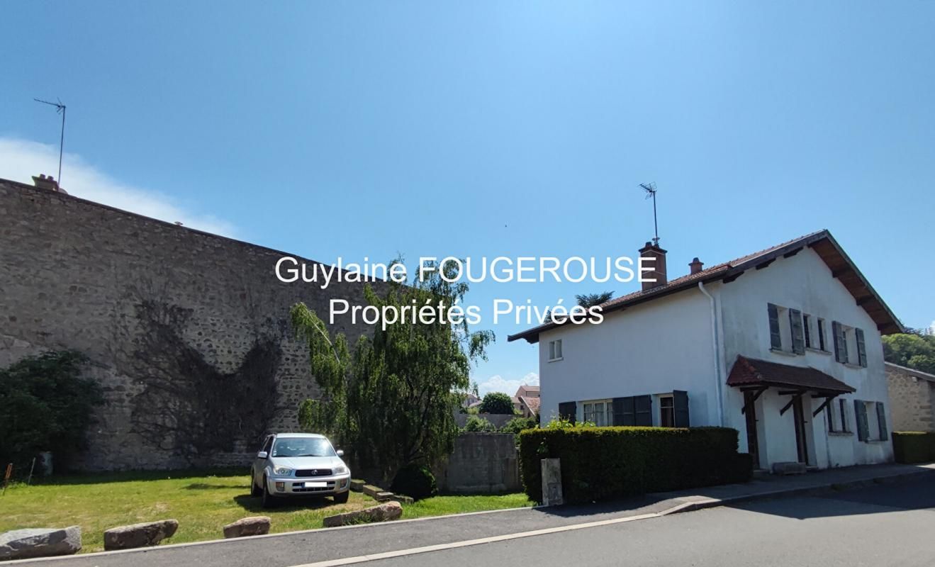 SAINT-BONNET-LE-CHATEAU MAISON AVEC TERRAIN ATTENANT ET GARAGE 3