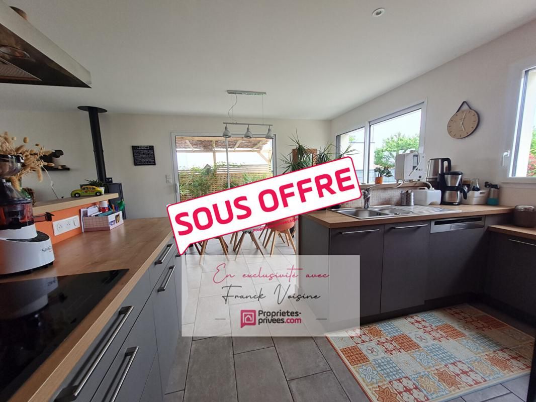 Maison  A VENDRE en EXCLUSIVITE - Les Herbiers proche du Centre - 3 Chambres - 93 m2 env sur terrain de 430 M2 env