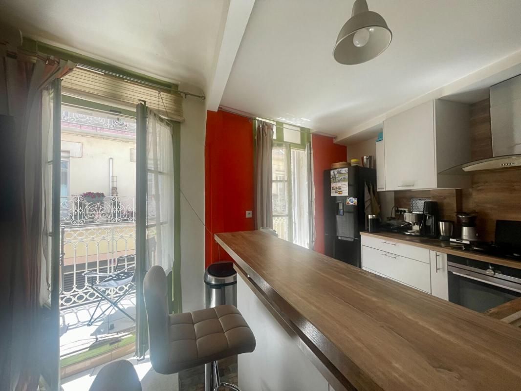 BEZIERS Maison de ville avec garage et balcon - Béziers 4