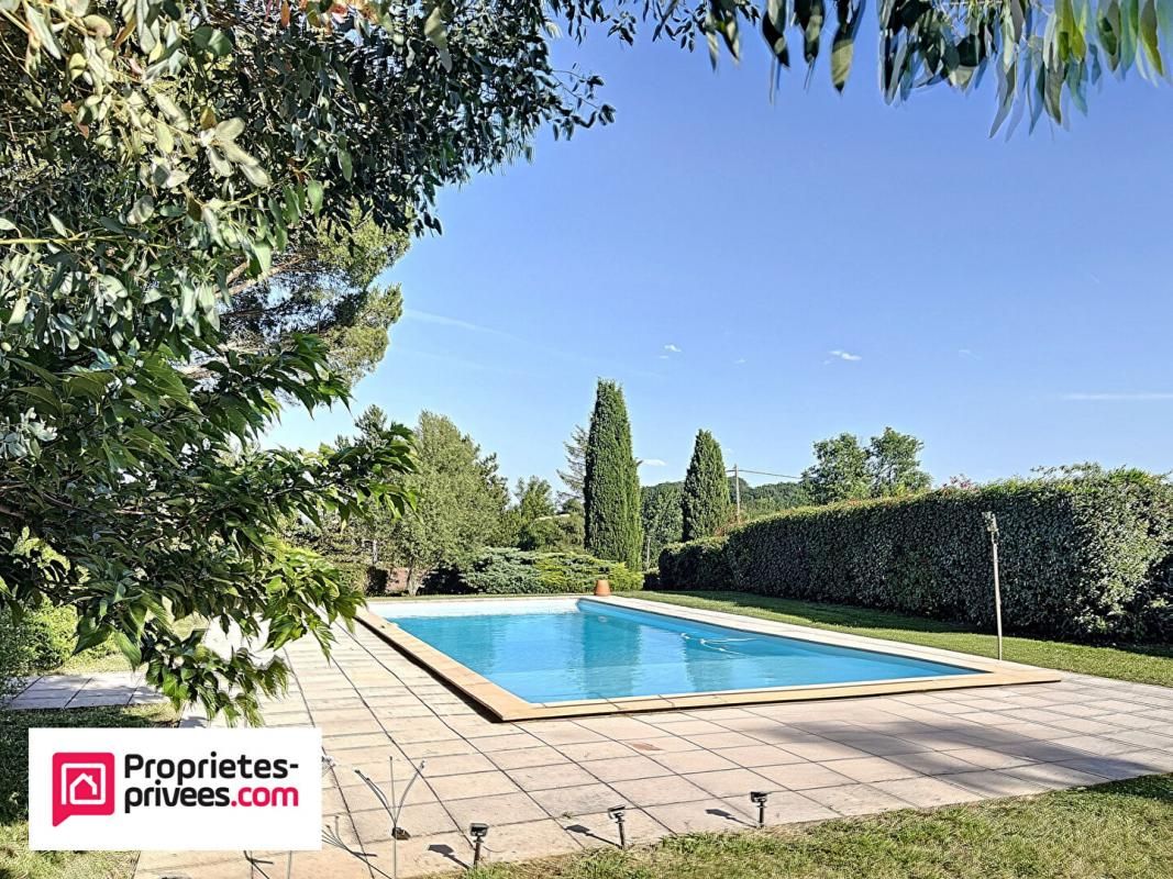 RABASTENS Maison Rabastens 6 pièce(s) 185 m2 Garage 80 m2 Terrain 5900 m2 2