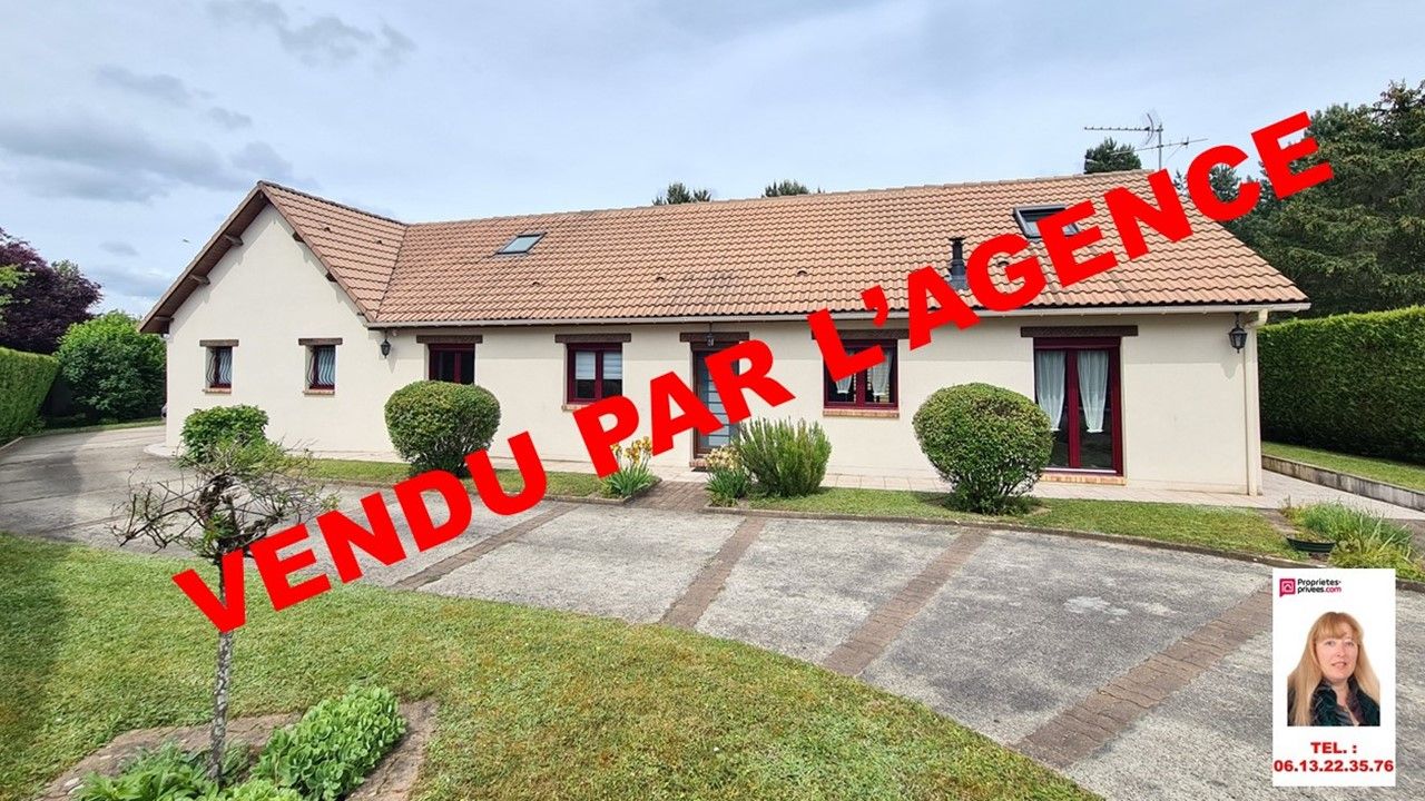 VENDU PAR L'AGENCE - Courcelles Sur Seine - Agréable propriété de 148 m2 avec piscine sur 1.248 m2 de terrain plat et arboré