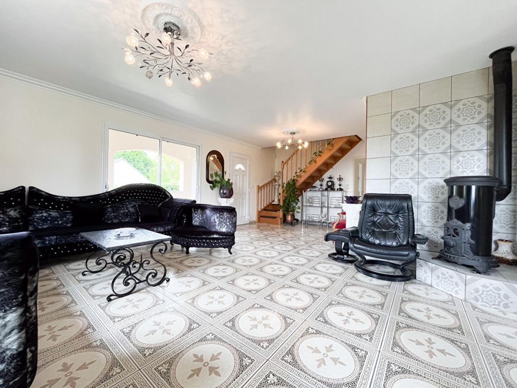 PELLEVOISIN Maison Pellevoisin 191.2 m2 2