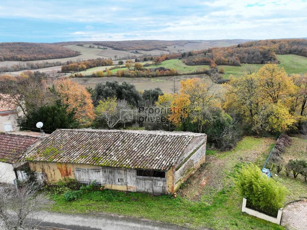 BEAUPUY GRANGES A RÉNOVER COEUR DU VILLAGE 2