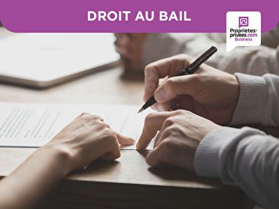 CASSIS - DROIT AU BAIL, LOCAL BEL EMPLACEMENT