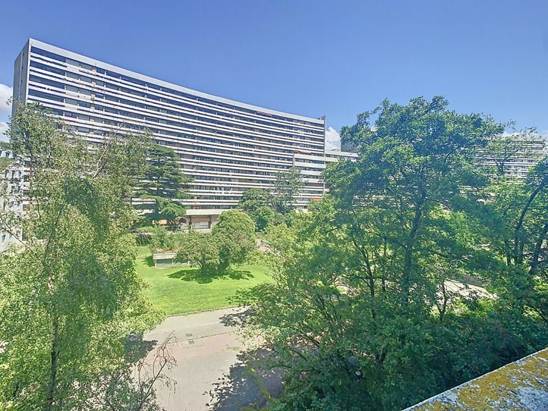 Appartement T5 traversant avec Terrasses et Parking, Idéal Famille
