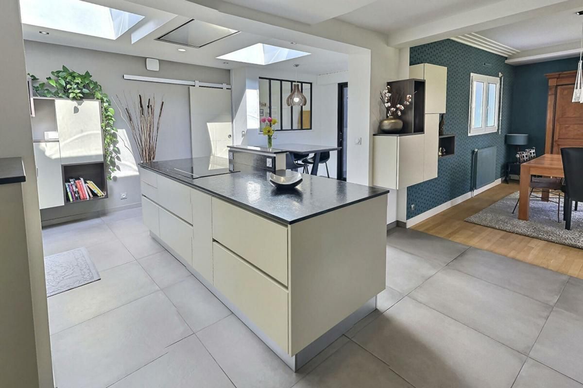 VALLET Maison 4 chambres 208m² 4