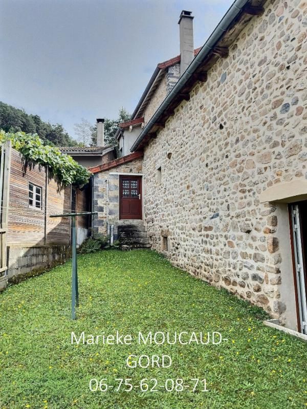 BEAUZAC Beauzac 43590 Belle maison de caractère en pierre 3 chambres plusieurs dépendances sur 600m² de terrain 2