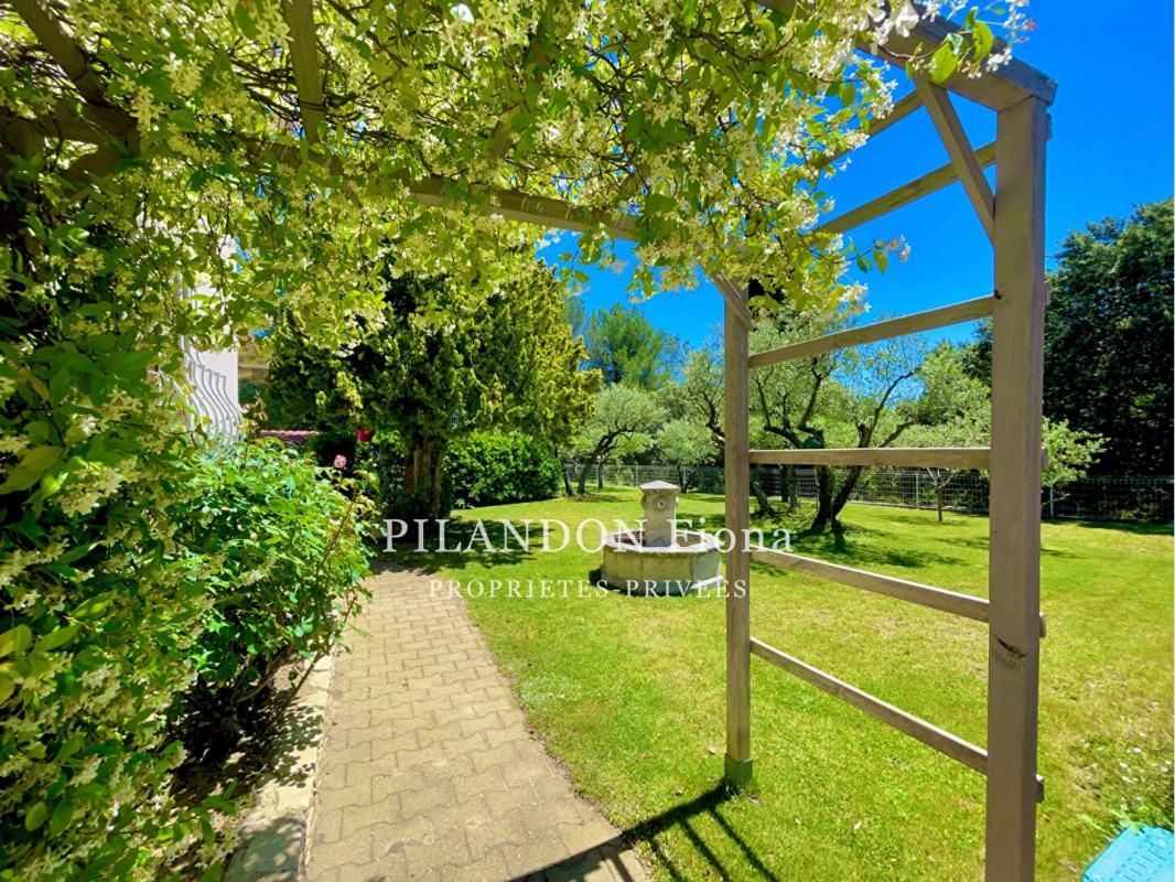 LAURIS Exclusivité - Villa 8P de 214 m² au charme unique 3