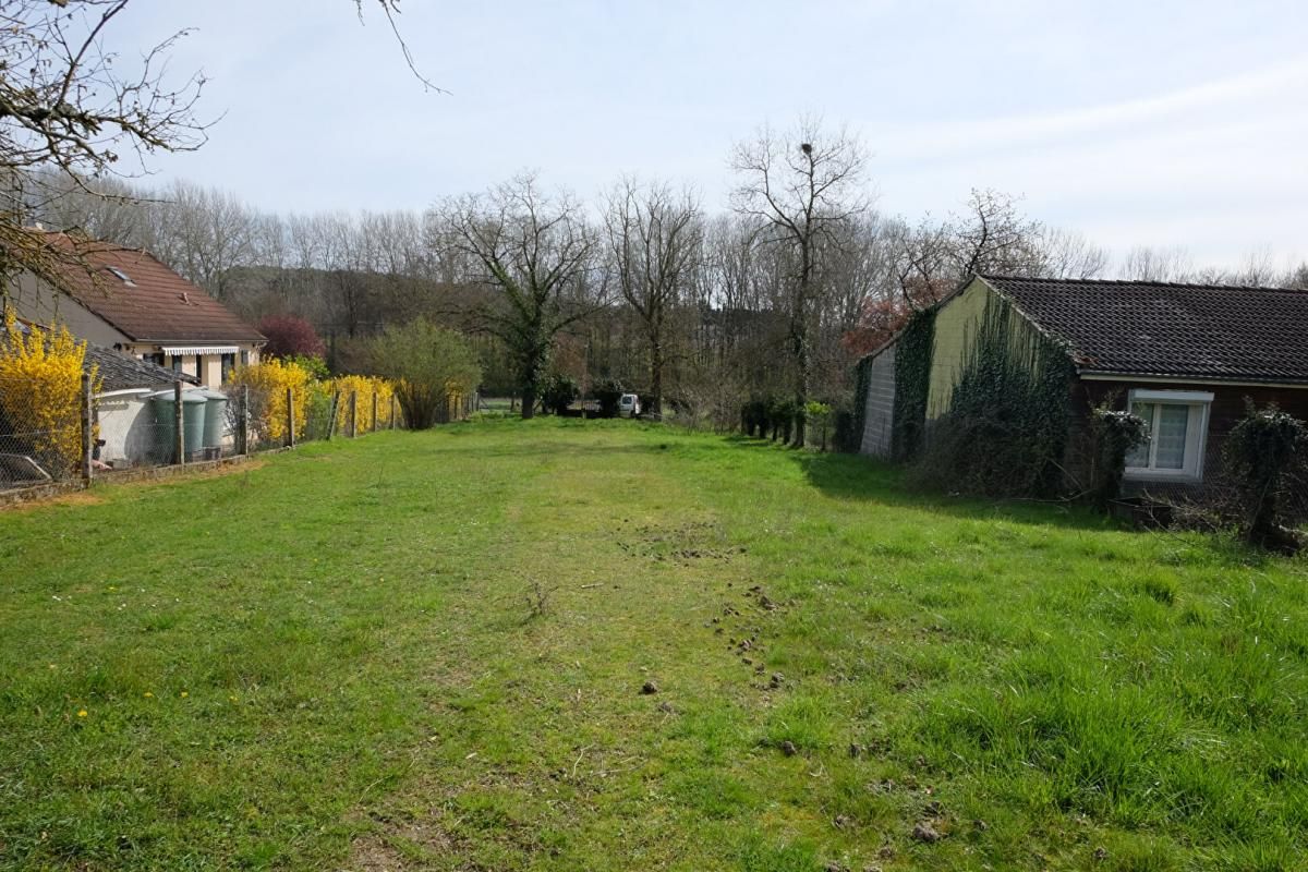 Terrain Faverolles Sur Cher 1766 m2