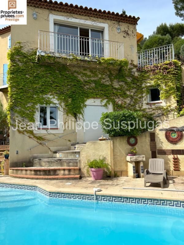 Villa atypique Saint Cyr Sur Mer 8 pièce(s) 190 m2