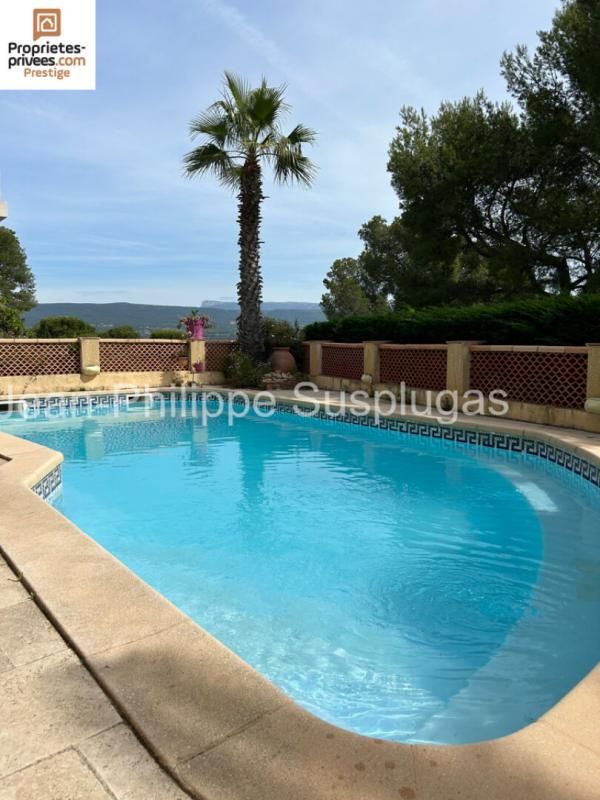 SAINT-CYR-SUR-MER Villa atypique Saint Cyr Sur Mer 8 pièce(s) 190 m2 4