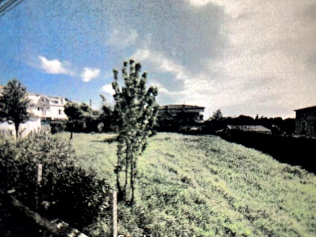 MARTIGUES Terrain à bâtir de 1120 m2 à La Couronne 4