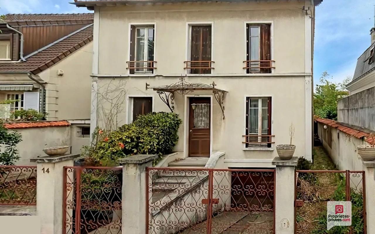 Spacieuse Maison Familiale avec Jardin à Saint-Maur-des-Fossés